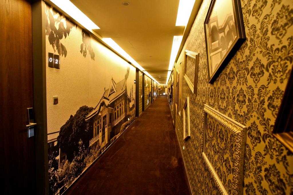 FX Hotel Tainan Buitenkant foto