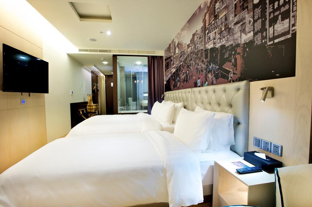 FX Hotel Tainan Buitenkant foto