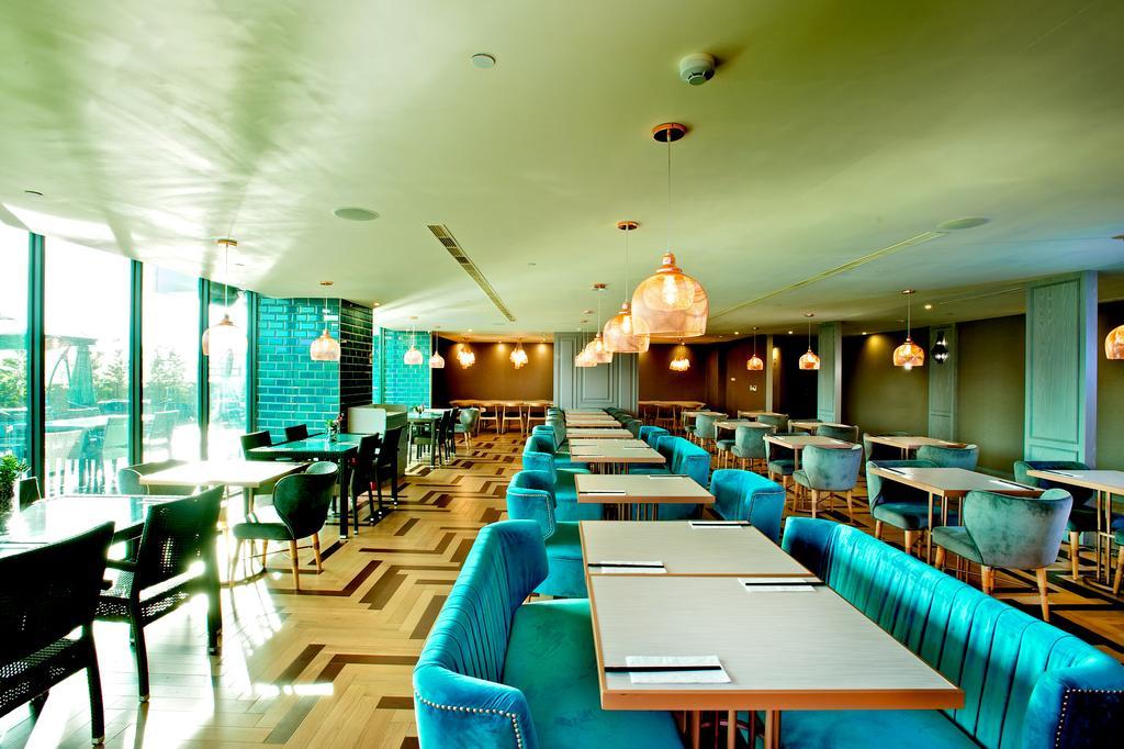 FX Hotel Tainan Buitenkant foto