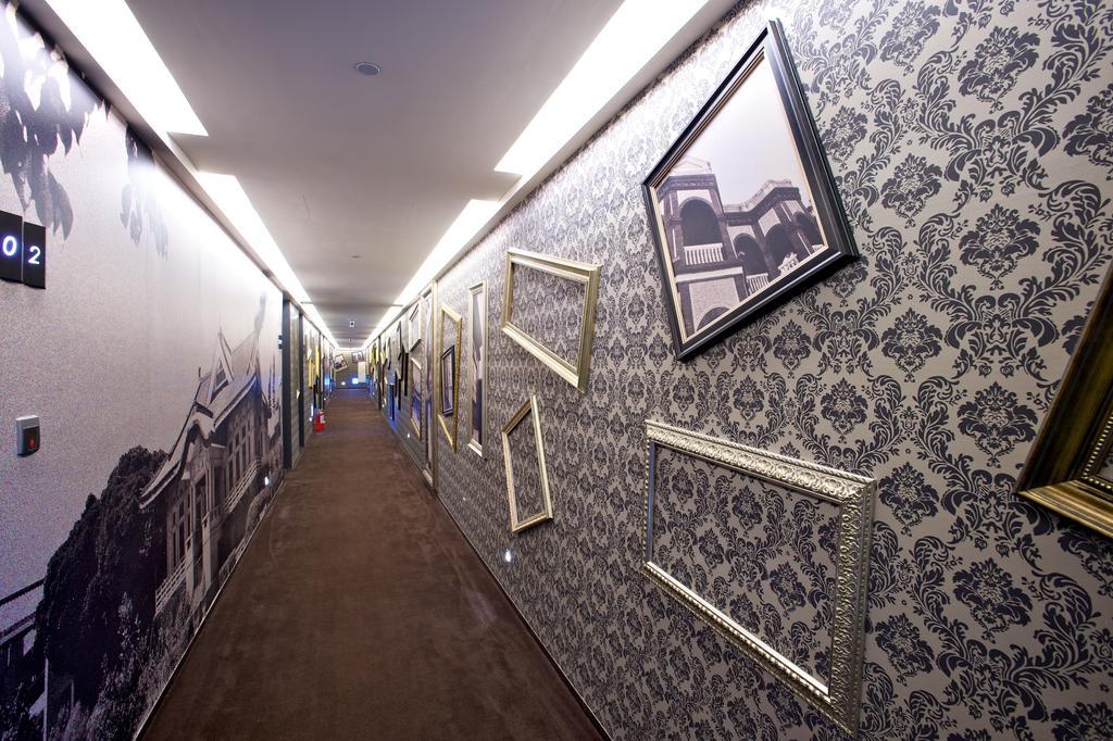FX Hotel Tainan Buitenkant foto